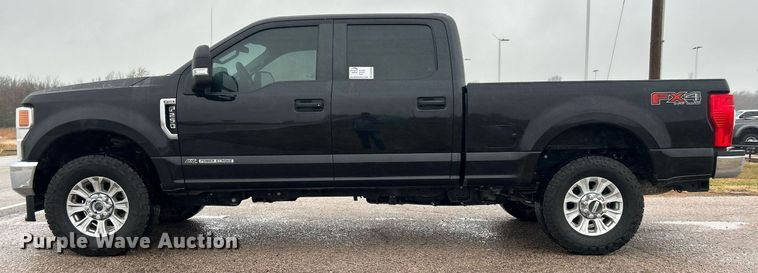 image for item DN0565 2020 Ford F250 Super Duty  Crew Cab pickup truck