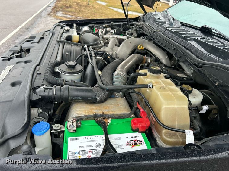 image for item DN0565 2020 Ford F250 Super Duty  Crew Cab pickup truck