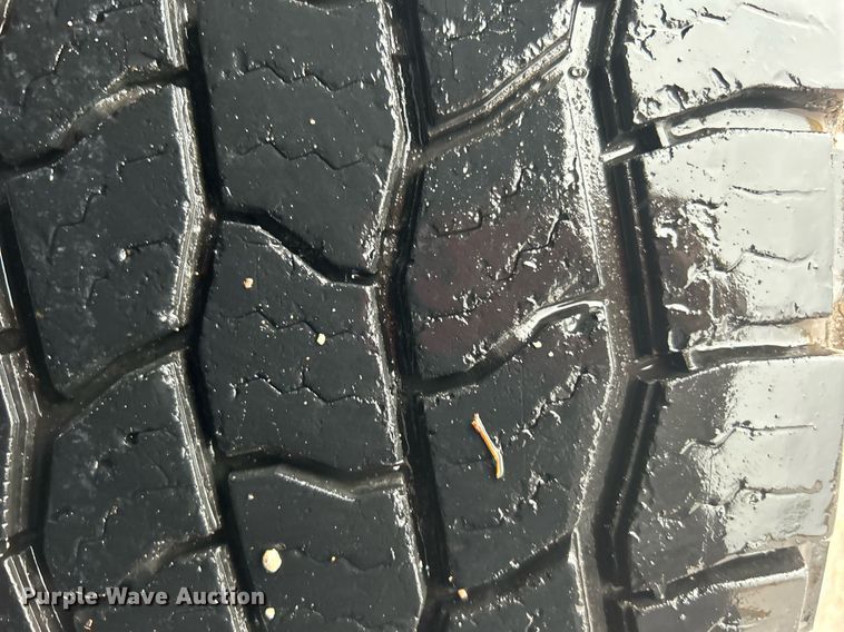 image for item DN0565 2020 Ford F250 Super Duty  Crew Cab pickup truck