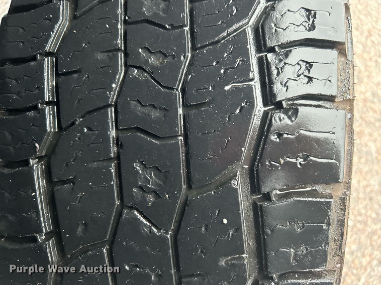 image for item DN0565 2020 Ford F250 Super Duty  Crew Cab pickup truck