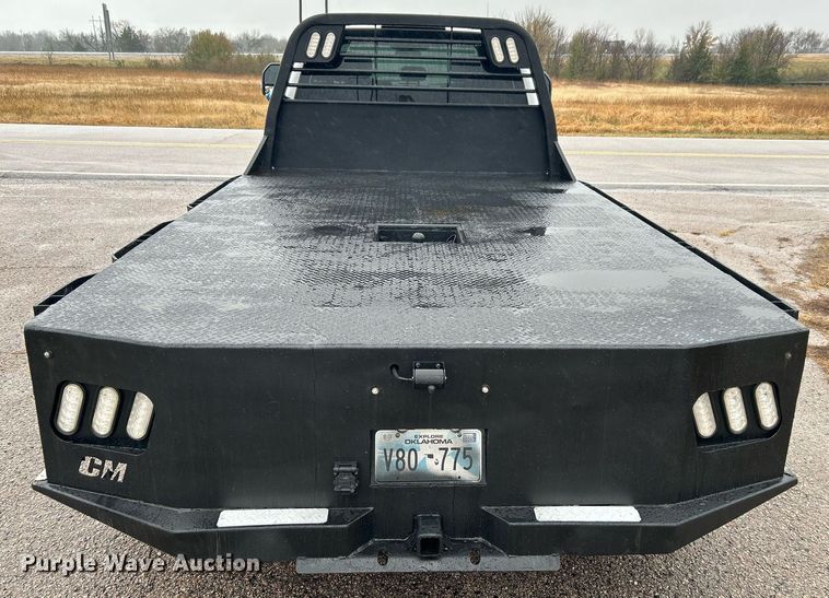 image for item DN0566 2018 Ford F450 Super Duty  Crew Cab flatbed truck