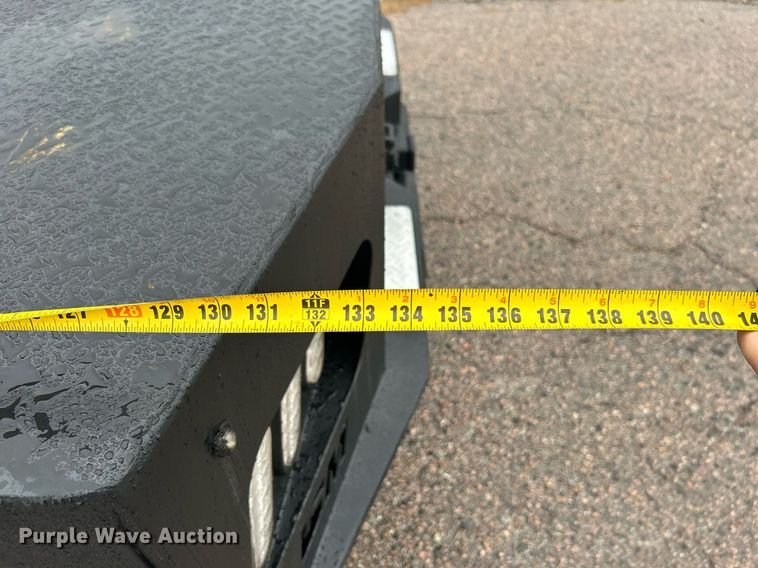 image for item DN0566 2018 Ford F450 Super Duty  Crew Cab flatbed truck