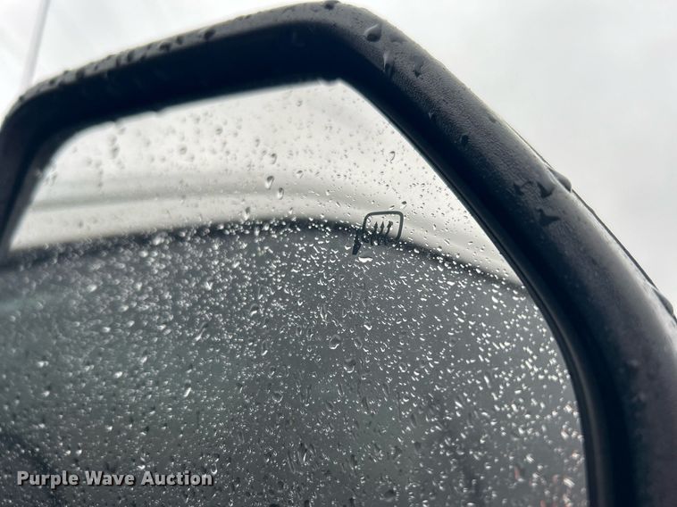 image for item DN0566 2018 Ford F450 Super Duty  Crew Cab flatbed truck