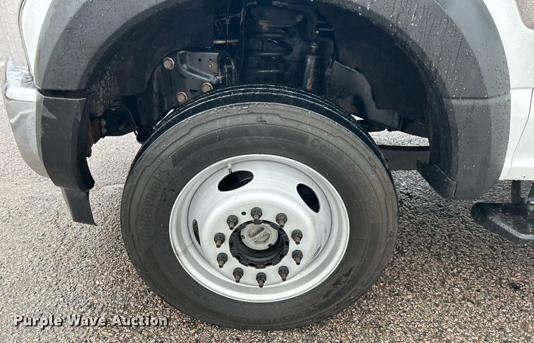 image for item DN0566 2018 Ford F450 Super Duty  Crew Cab flatbed truck