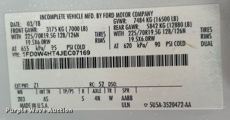 image for item DN0566 2018 Ford F450 Super Duty  Crew Cab flatbed truck