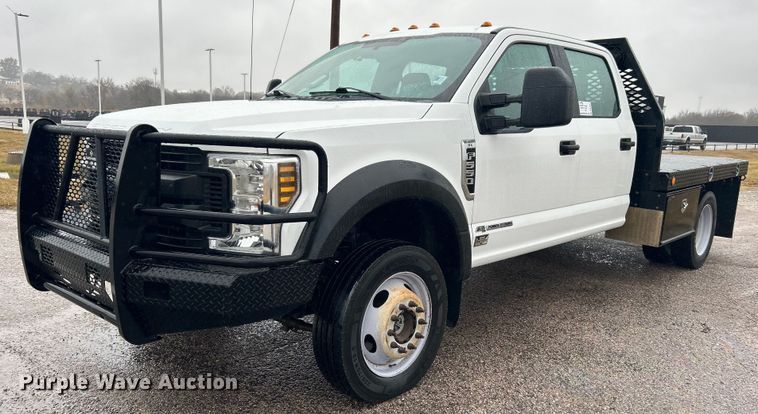 image for item DN0567 2019 Ford F550  Crew Cab flatbed truck