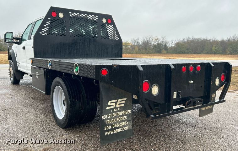 image for item DN0567 2019 Ford F550  Crew Cab flatbed truck
