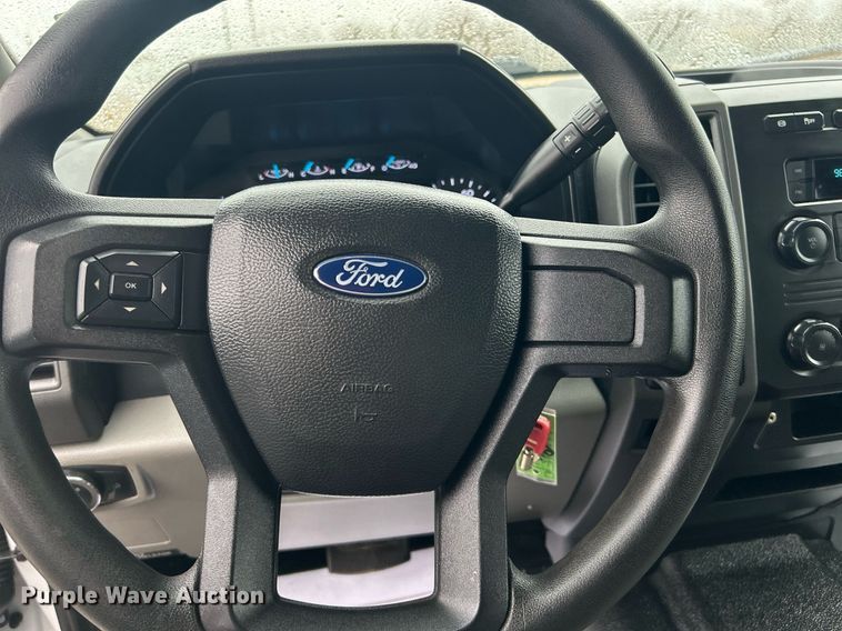 image for item DN0567 2019 Ford F550  Crew Cab flatbed truck