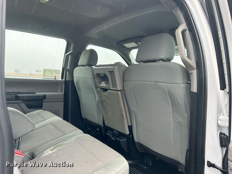 image for item DN0567 2019 Ford F550  Crew Cab flatbed truck