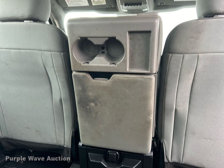 image for item DN0567 2019 Ford F550  Crew Cab flatbed truck