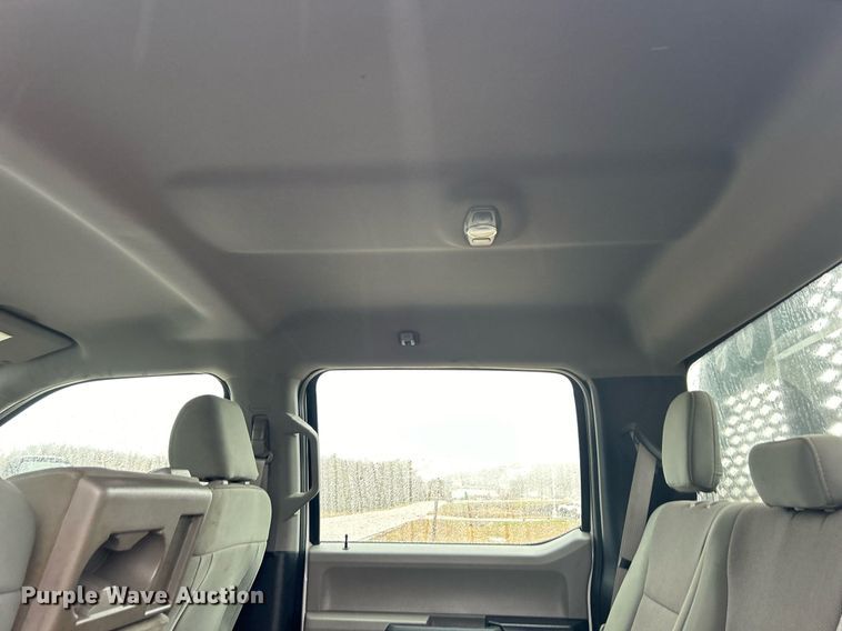 image for item DN0567 2019 Ford F550  Crew Cab flatbed truck