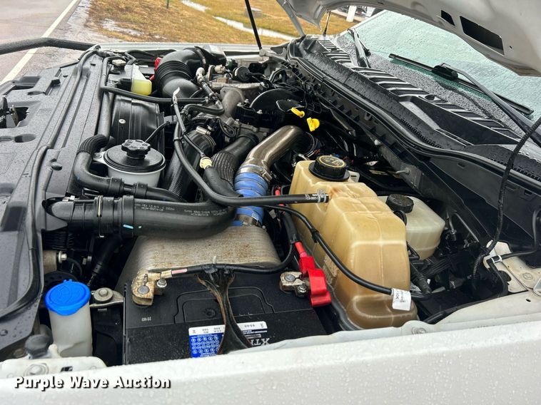 image for item DN0567 2019 Ford F550  Crew Cab flatbed truck