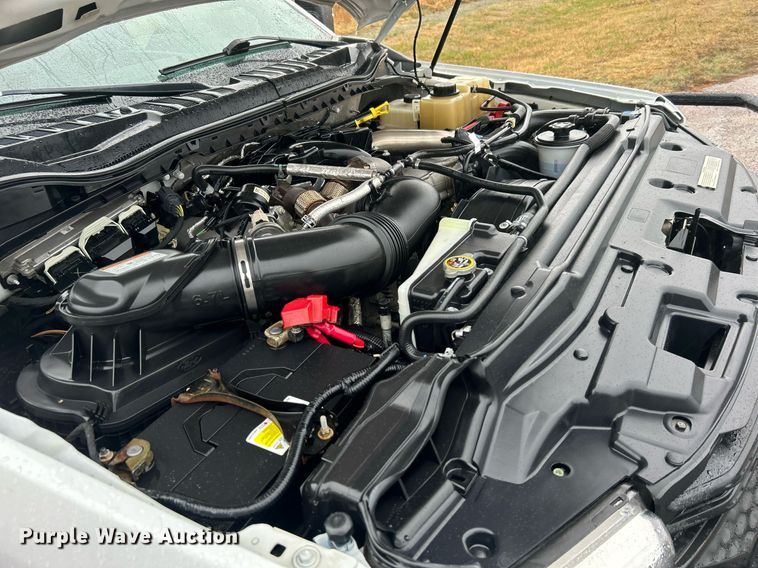 image for item DN0567 2019 Ford F550  Crew Cab flatbed truck