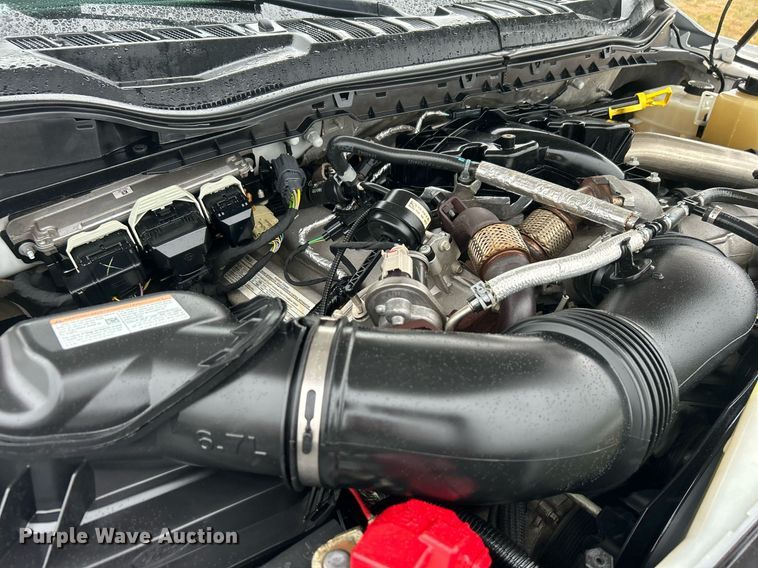 image for item DN0567 2019 Ford F550  Crew Cab flatbed truck