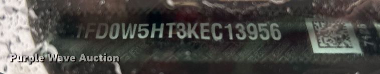 image for item DN0567 2019 Ford F550  Crew Cab flatbed truck