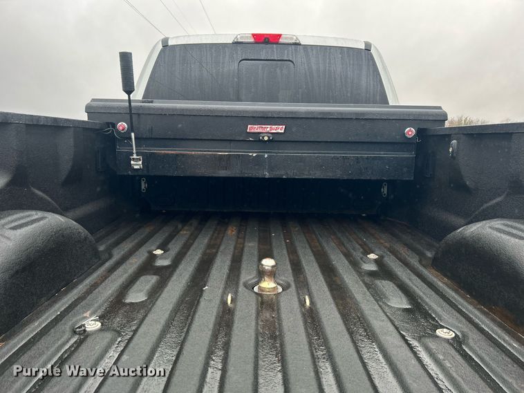 image for item DN0569 2017 Ford F250 Super Duty  Crew Cab pickup truck