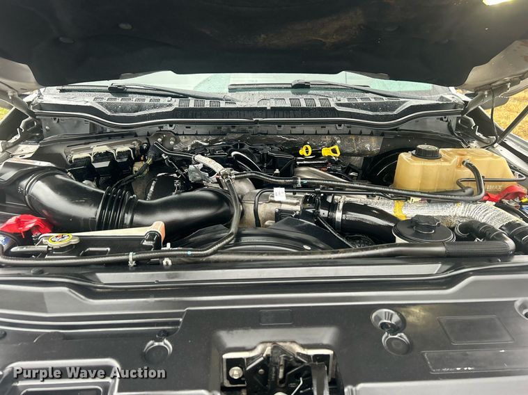 image for item DN0569 2017 Ford F250 Super Duty  Crew Cab pickup truck