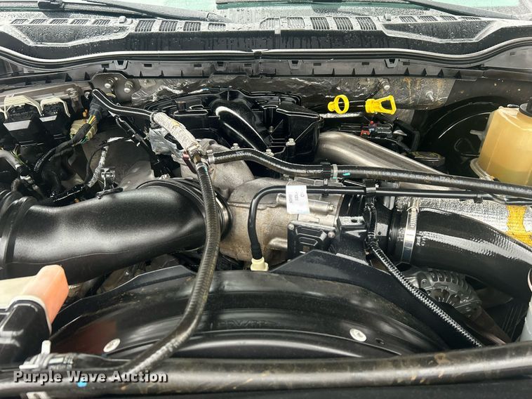 image for item DN0569 2017 Ford F250 Super Duty  Crew Cab pickup truck