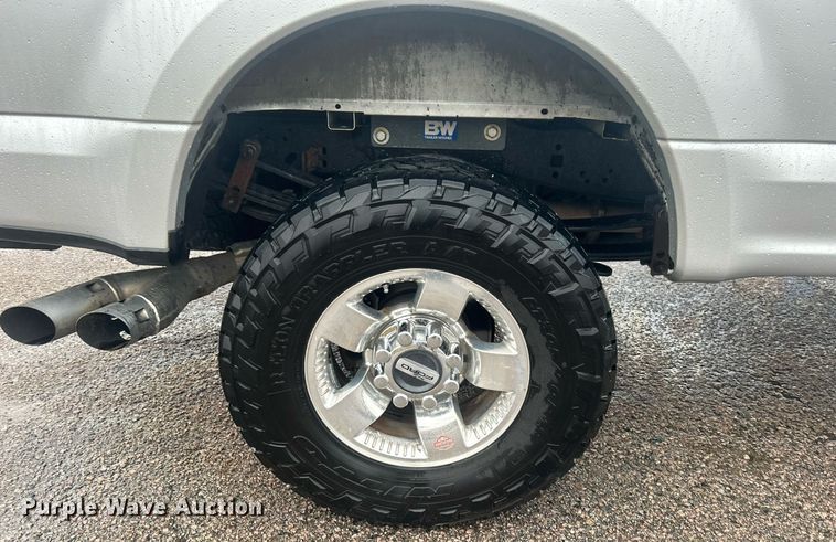 image for item DN0569 2017 Ford F250 Super Duty  Crew Cab pickup truck