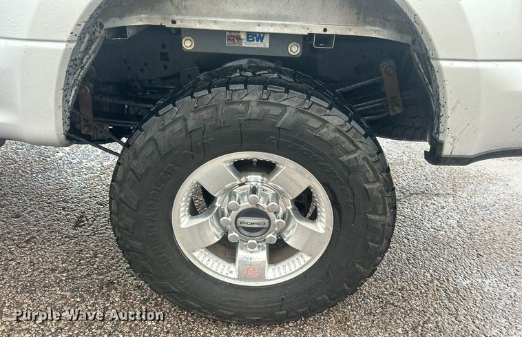 image for item DN0569 2017 Ford F250 Super Duty  Crew Cab pickup truck