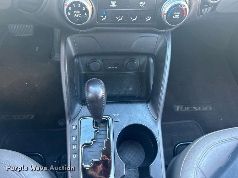 image for item DN0570 2011 Hyundai Tucson