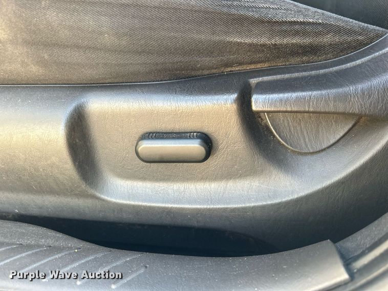 image for item DN0572 2010 Ford Escape  SUV