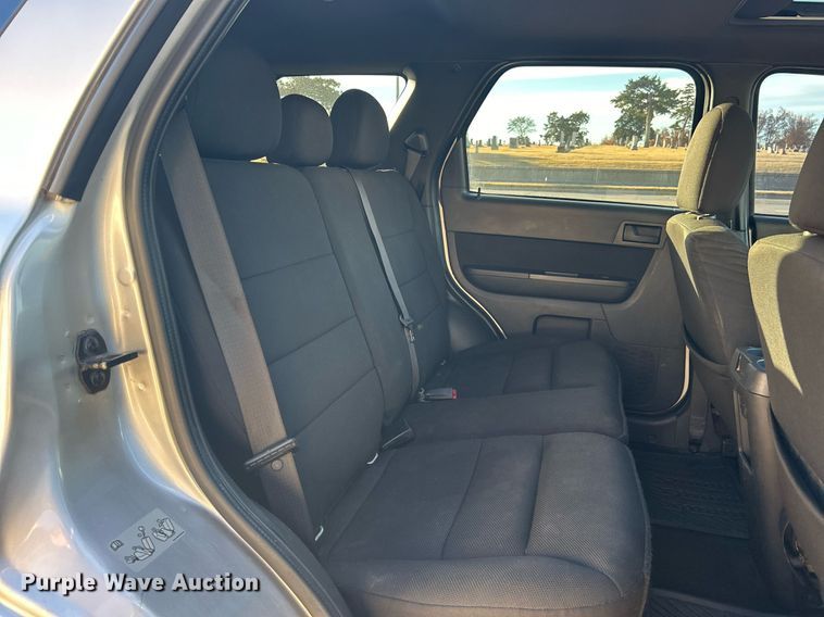 image for item DN0572 2010 Ford Escape  SUV