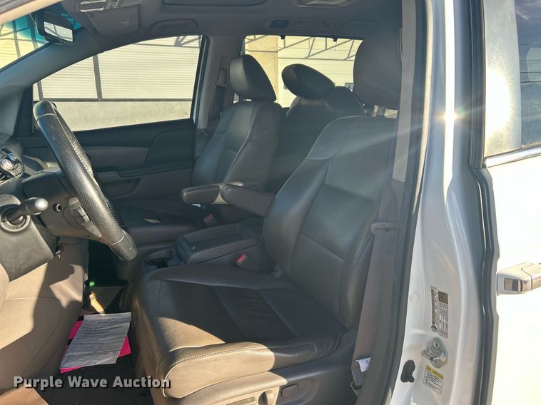 image for item DN0573 2012 Honda Odyssey  van