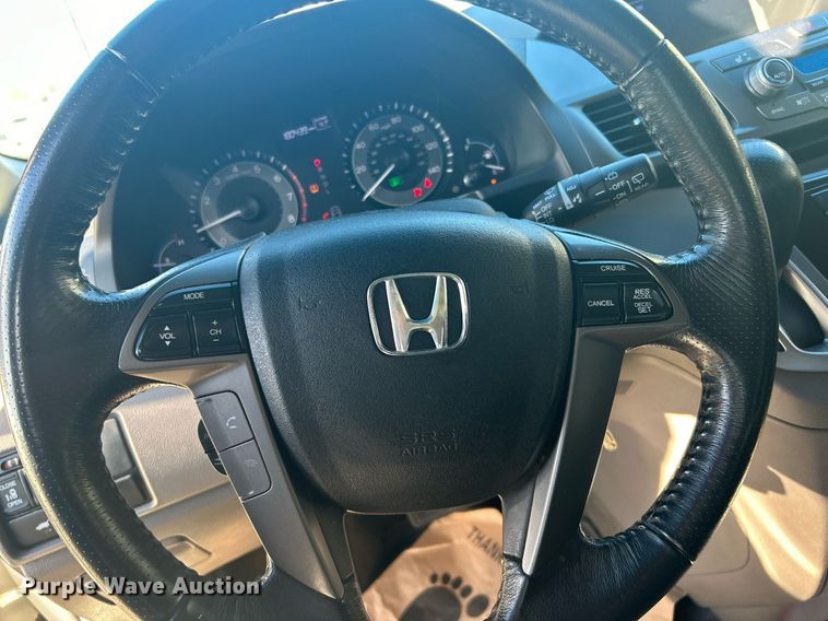 image for item DN0573 2012 Honda Odyssey  van