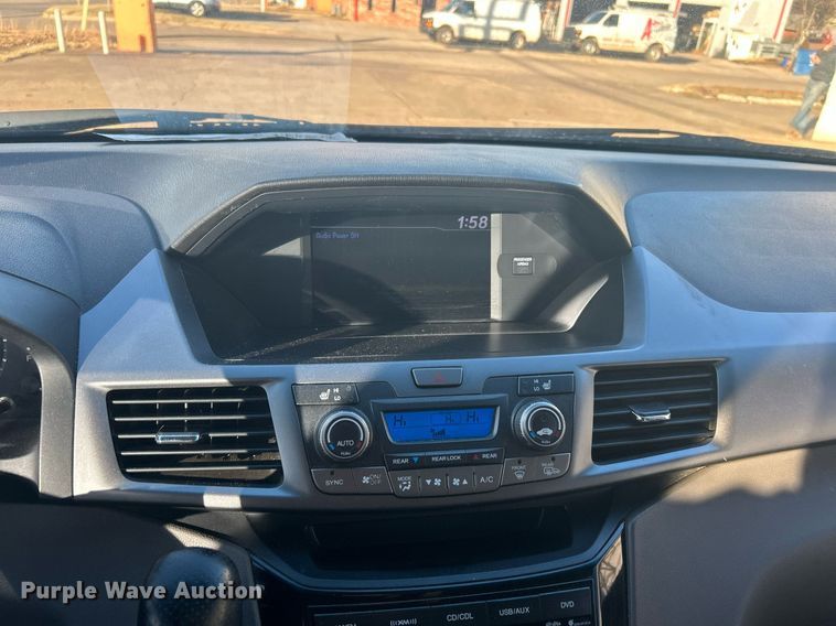 image for item DN0573 2012 Honda Odyssey  van