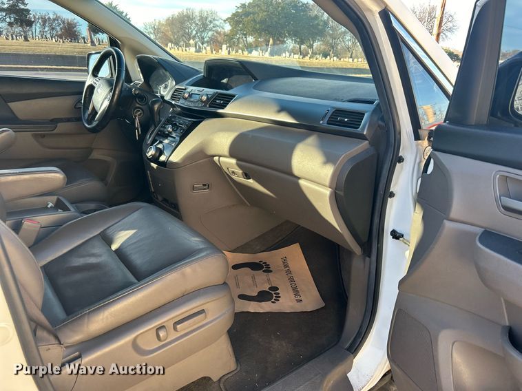 image for item DN0573 2012 Honda Odyssey  van