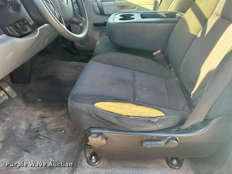 image for item DN0575 2011 GMC Sierra 1500  pickup truck