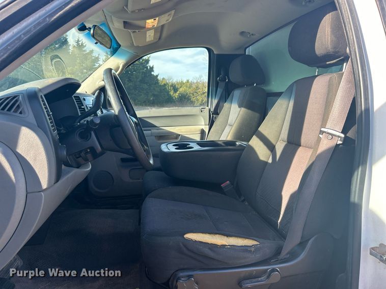 image for item DN0575 2011 GMC Sierra 1500  pickup truck