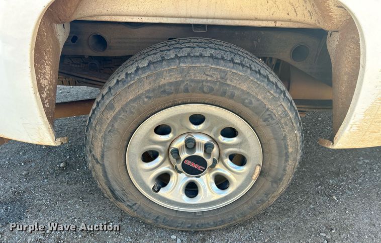 image for item DN0575 2011 GMC Sierra 1500  pickup truck