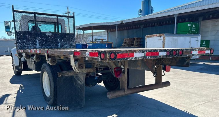 image for item DN0607 2014 Peterbilt 330  dump flatbed truck