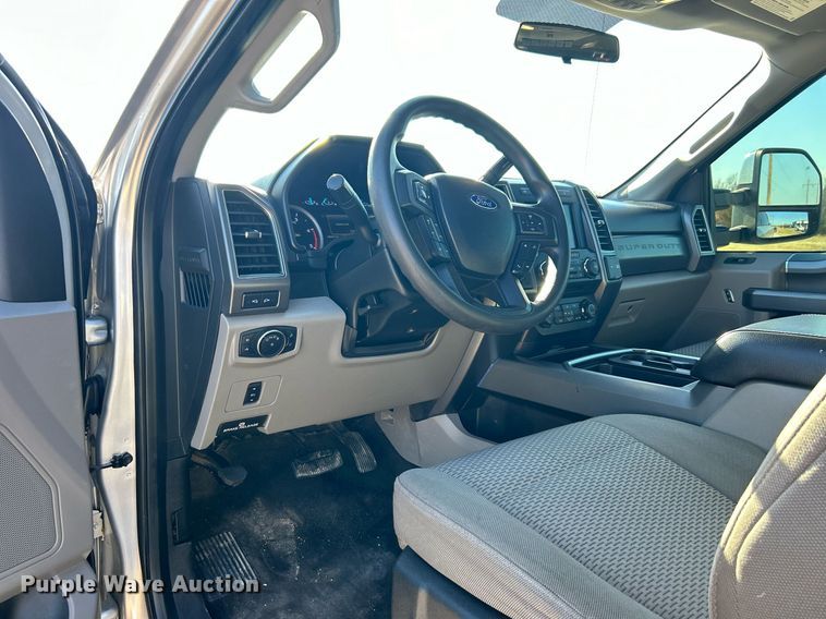 image for item DN0628 2018 Ford F250 Super Duty  Crew Cab pickup truck