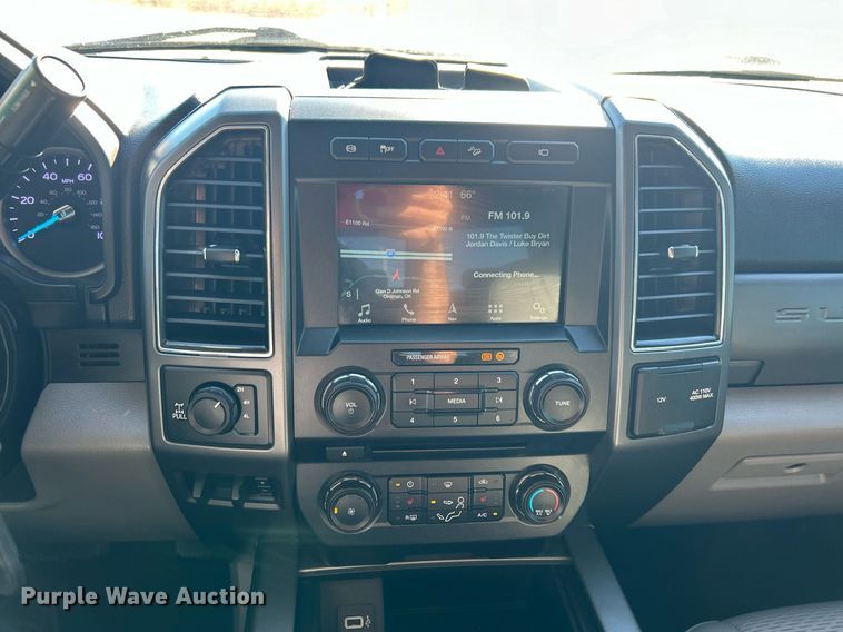 image for item DN0628 2018 Ford F250 Super Duty  Crew Cab pickup truck