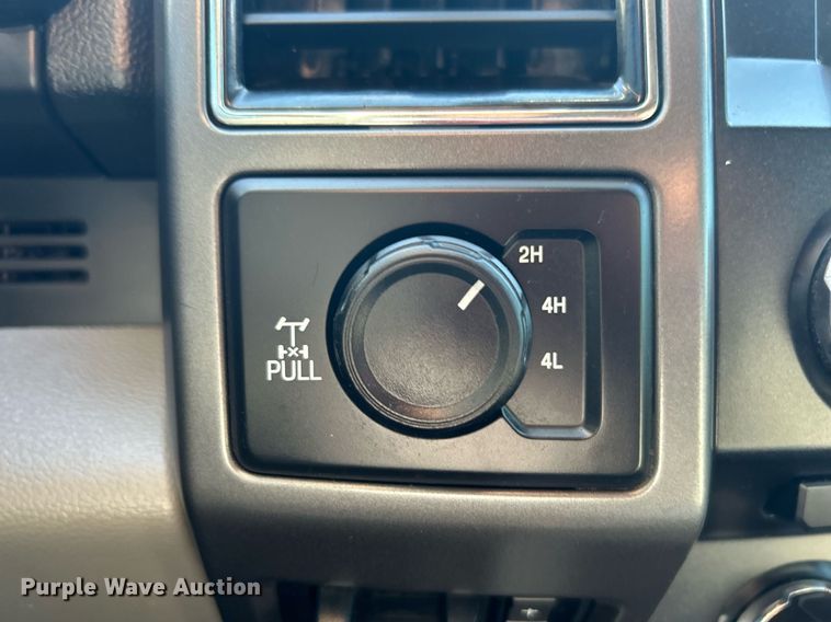 image for item DN0628 2018 Ford F250 Super Duty  Crew Cab pickup truck