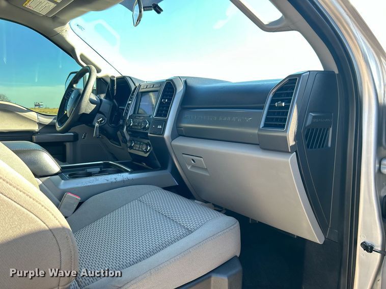 image for item DN0628 2018 Ford F250 Super Duty  Crew Cab pickup truck