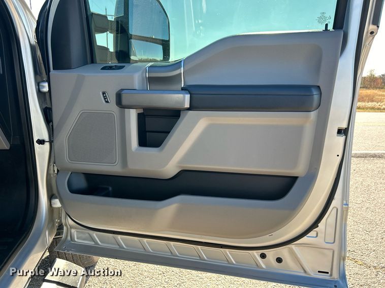 image for item DN0628 2018 Ford F250 Super Duty  Crew Cab pickup truck