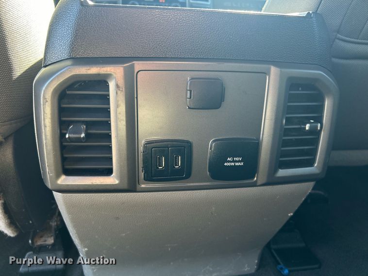 image for item DN0628 2018 Ford F250 Super Duty  Crew Cab pickup truck