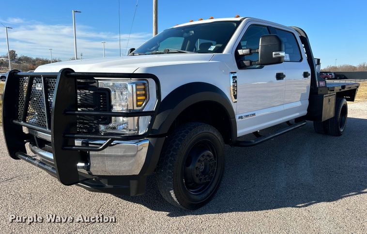 image for item DN0630 2019 Ford F550  Crew Cab flatbed truck