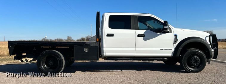 image for item DN0630 2019 Ford F550  Crew Cab flatbed truck