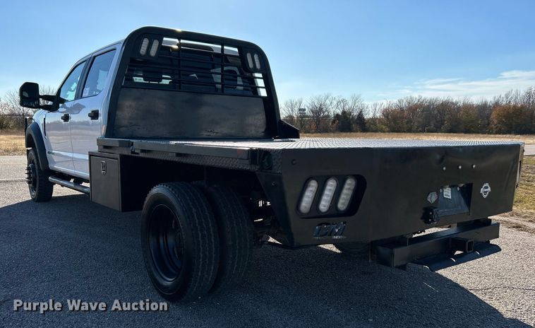 image for item DN0630 2019 Ford F550  Crew Cab flatbed truck