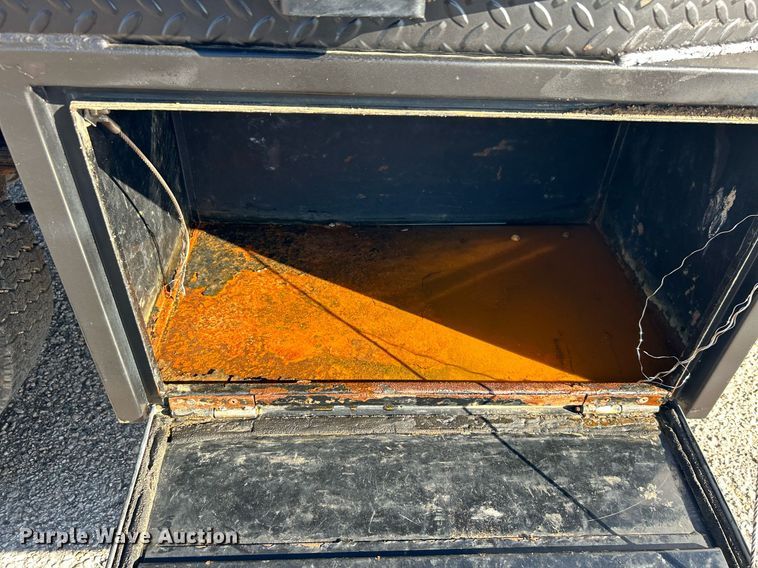 image for item DN0630 2019 Ford F550  Crew Cab flatbed truck