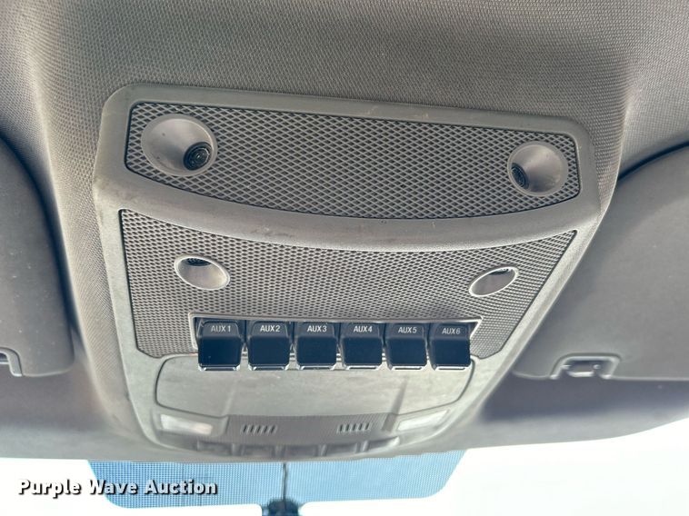 image for item DN0630 2019 Ford F550  Crew Cab flatbed truck