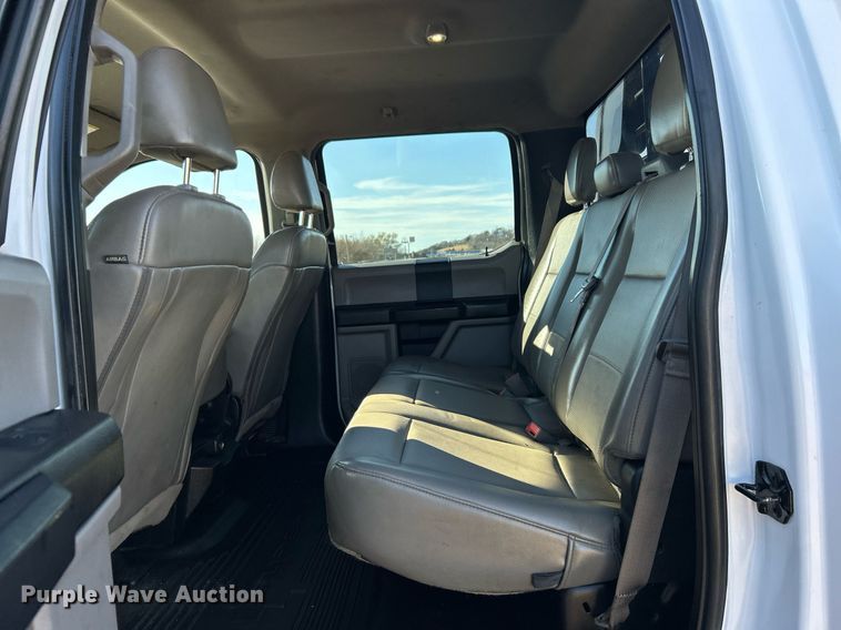 image for item DN0630 2019 Ford F550  Crew Cab flatbed truck