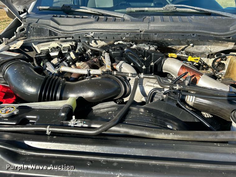 image for item DN0630 2019 Ford F550  Crew Cab flatbed truck