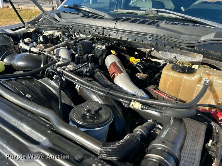 image for item DN0630 2019 Ford F550  Crew Cab flatbed truck