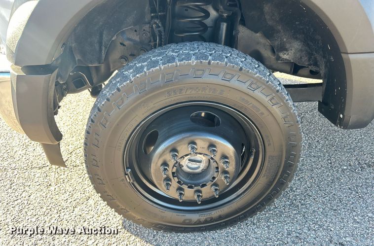 image for item DN0630 2019 Ford F550  Crew Cab flatbed truck